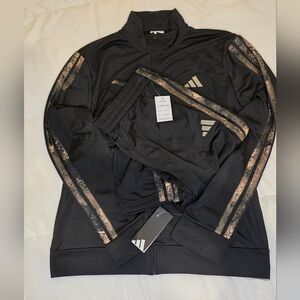 Adidas Boys 2-pc Track Suit Set-Black with Metallic Stripe–NWT-Size XL 18/20